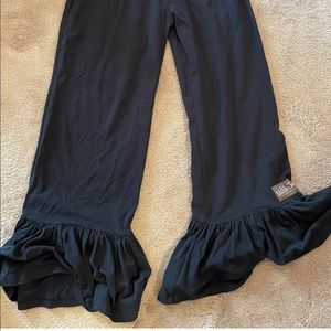 Matilda Jane Ruffle pants size XS